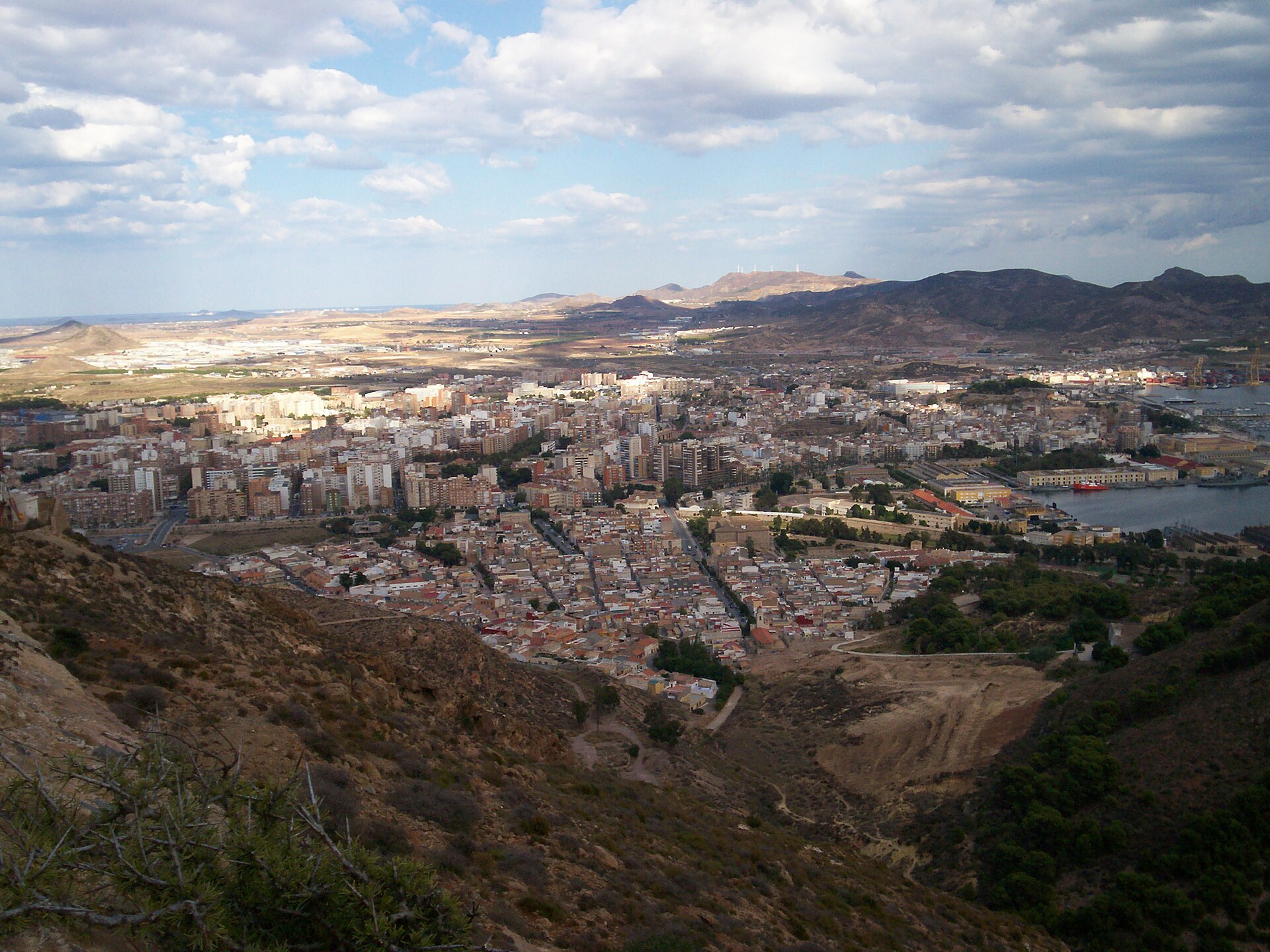 Vista de Cartagena desde el Castillo de la Concepción