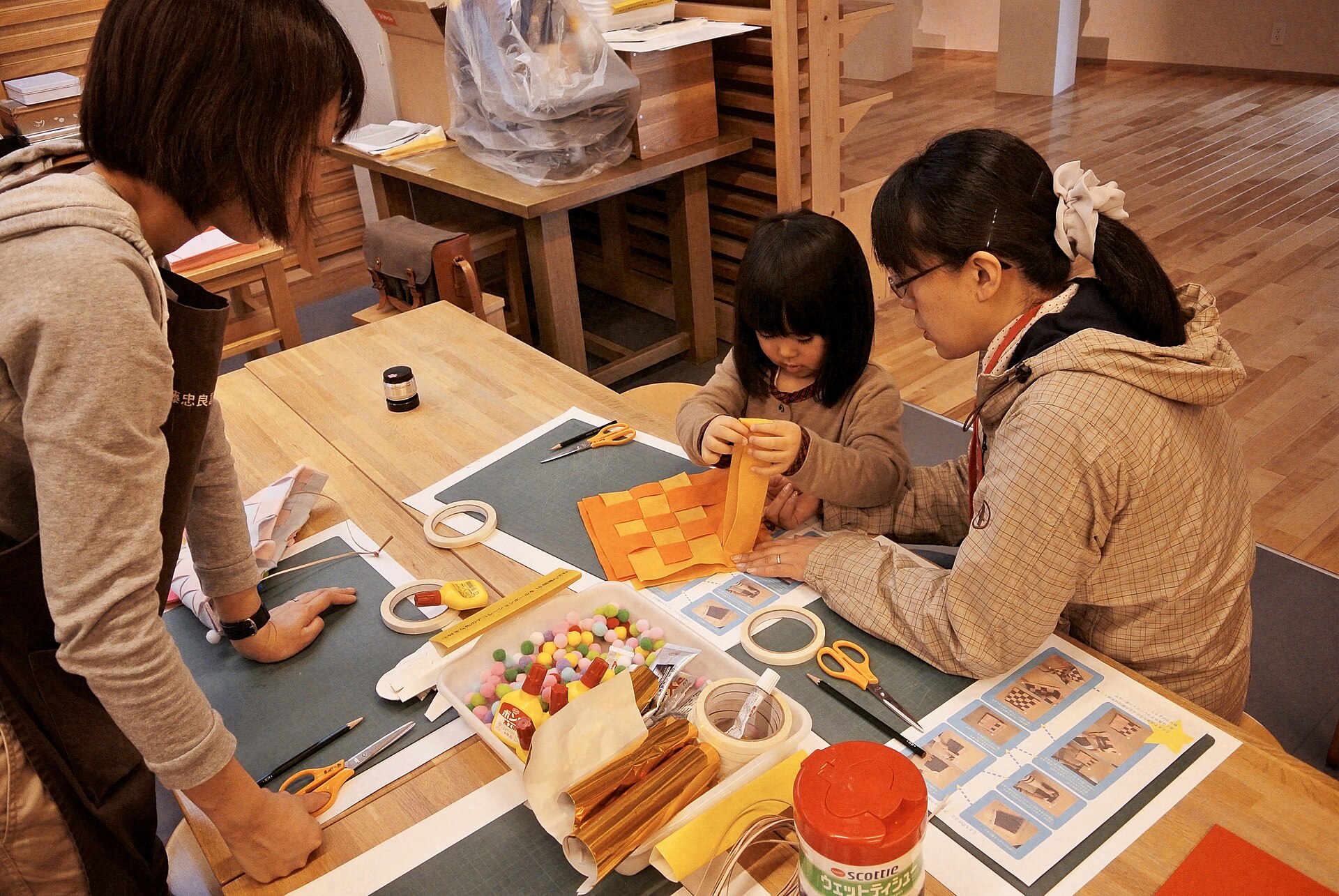 Taller infantil de manualidades